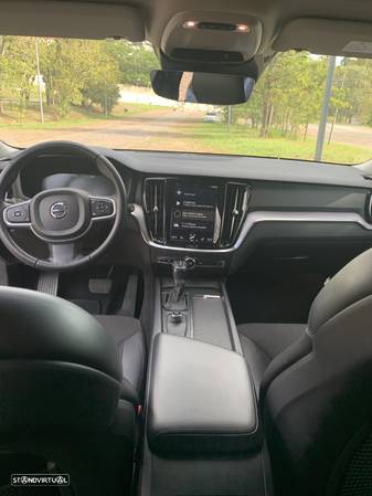 Volvo V60 2.0 D3 Momentum Plus Geartronic - 38