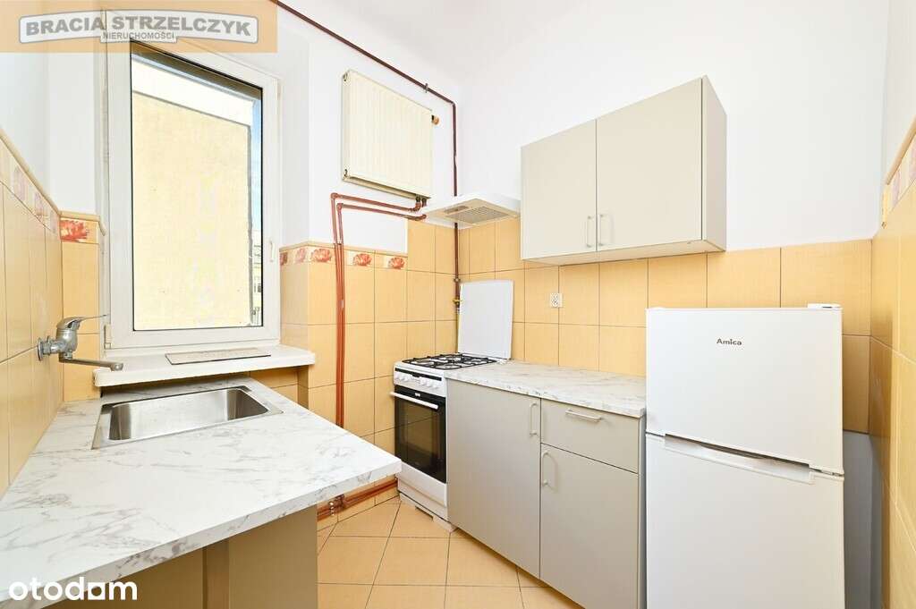 Kawalerka w kamienicy okolice Nowego Światu-2