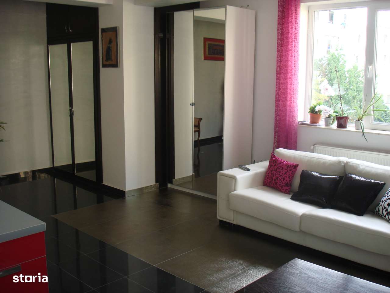 Garsoniera Trivale, bloc nou, mobilata, centrala-9