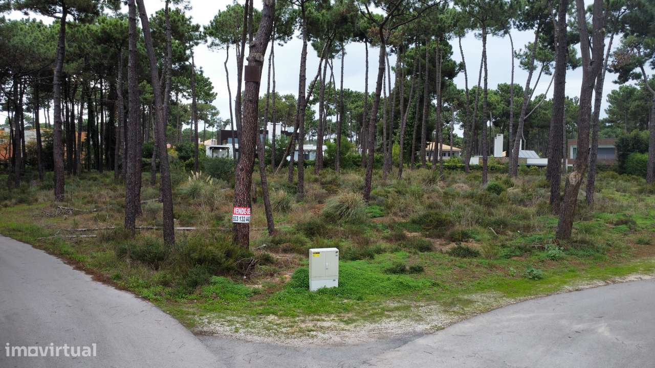 Lote com 2333m2 - condomínio da Herdade de Aroeira-12