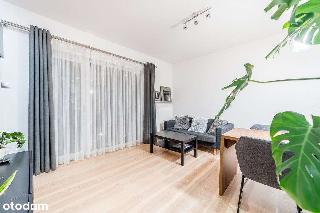 Zadbane 2 pokoje z loggią – gotowe do wprowadzenia-8