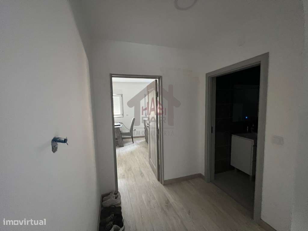 Excelente Andar Moradia ,Com Logradouro-12