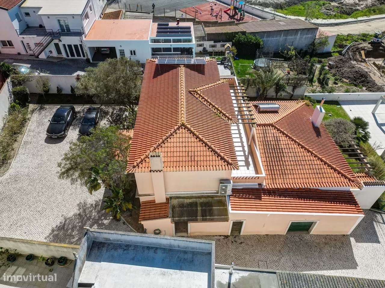 Moradia T6 com Piscina aquecida, Court de Ténis e Jardim na Lourinhã –-47