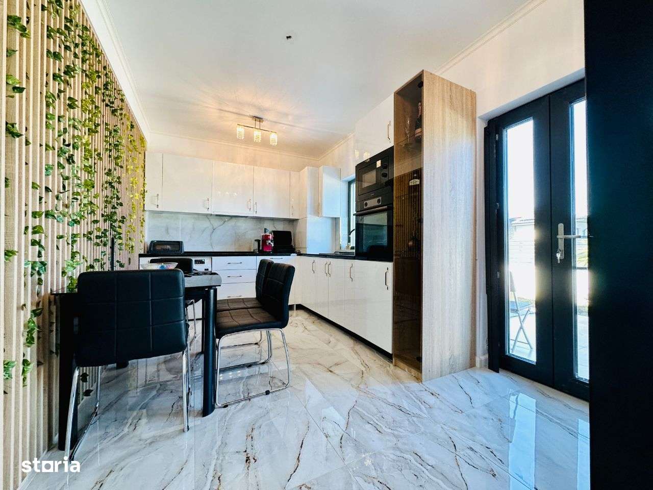 Casa Individuala 4 camere -2 bai Comuna Berceni - Imagine principală: 5/17