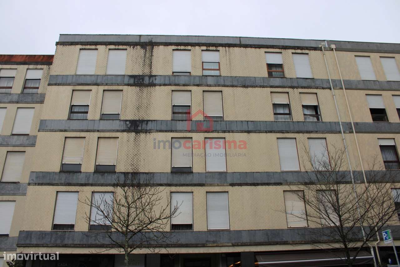Apartamento T4 no centro de Guimarães-14