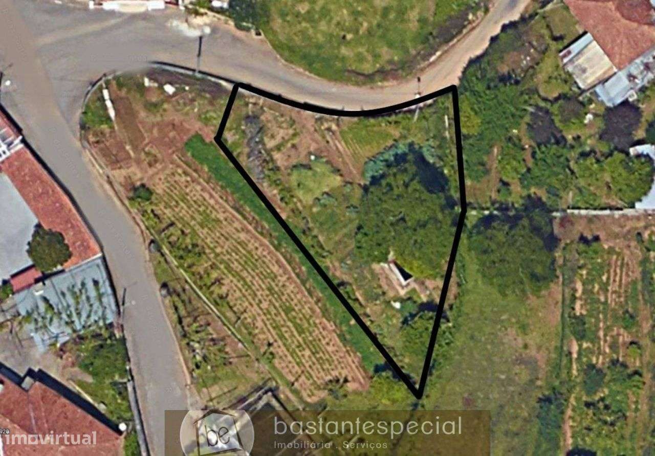 Terreno p/construção - Grande imagem: 2/2