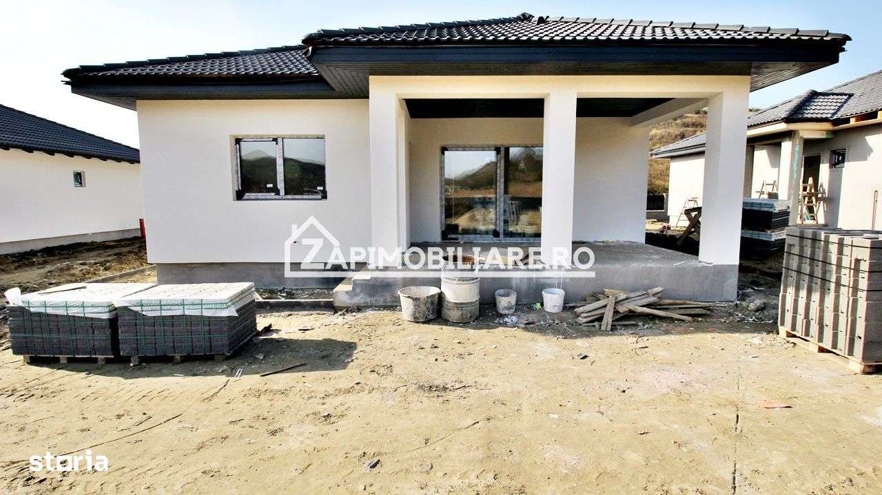 Casă la cheie  pe 1 nivel  4 cam. 2 bai ,650 mp. teren - Imagine principală: 4/20