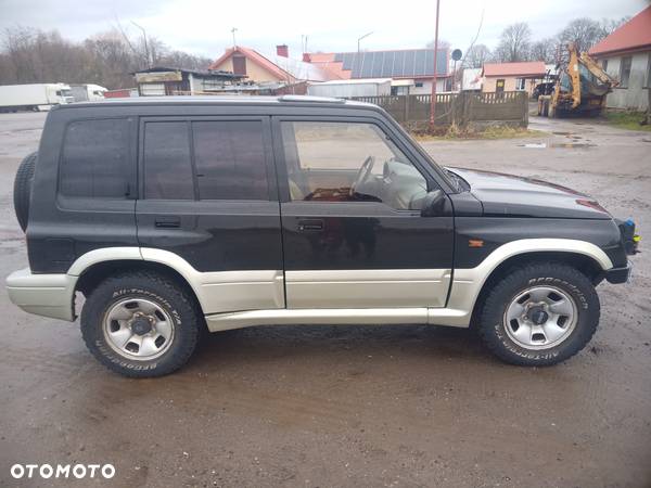 Suzuki Vitara 2.0 V6 Long - 3