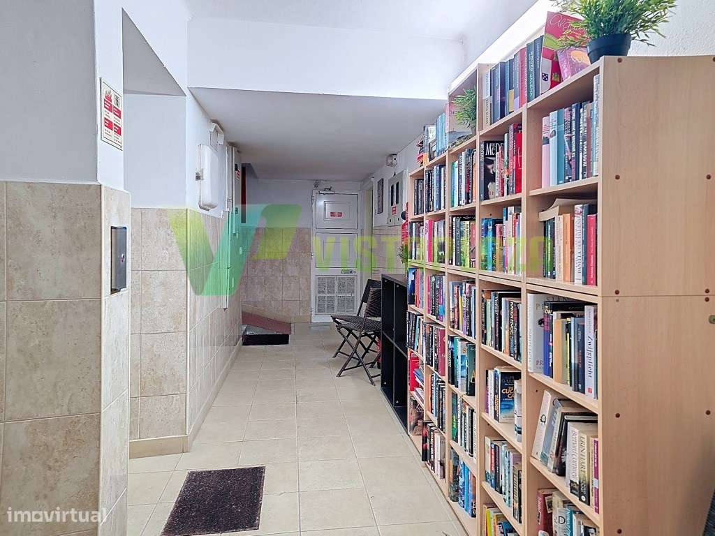 Apartamento T1 à venda na Praia Da Rocha-30