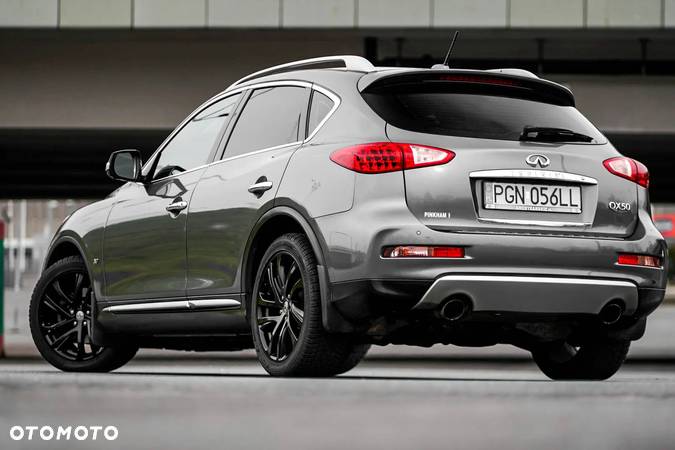 Infiniti QX50 - 2