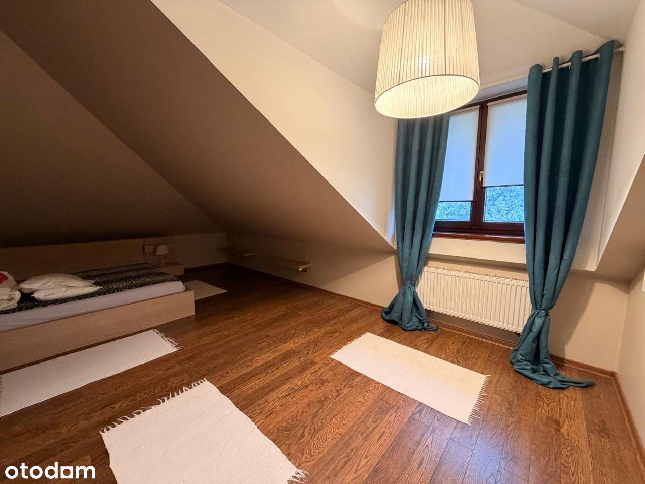 Na sprzedaż elegancki i klimatyczny dom wolnostojacy-12