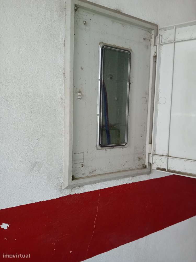 Armazém / Garagem Centro de Paredes de Coura - Grande imagem: 5/5