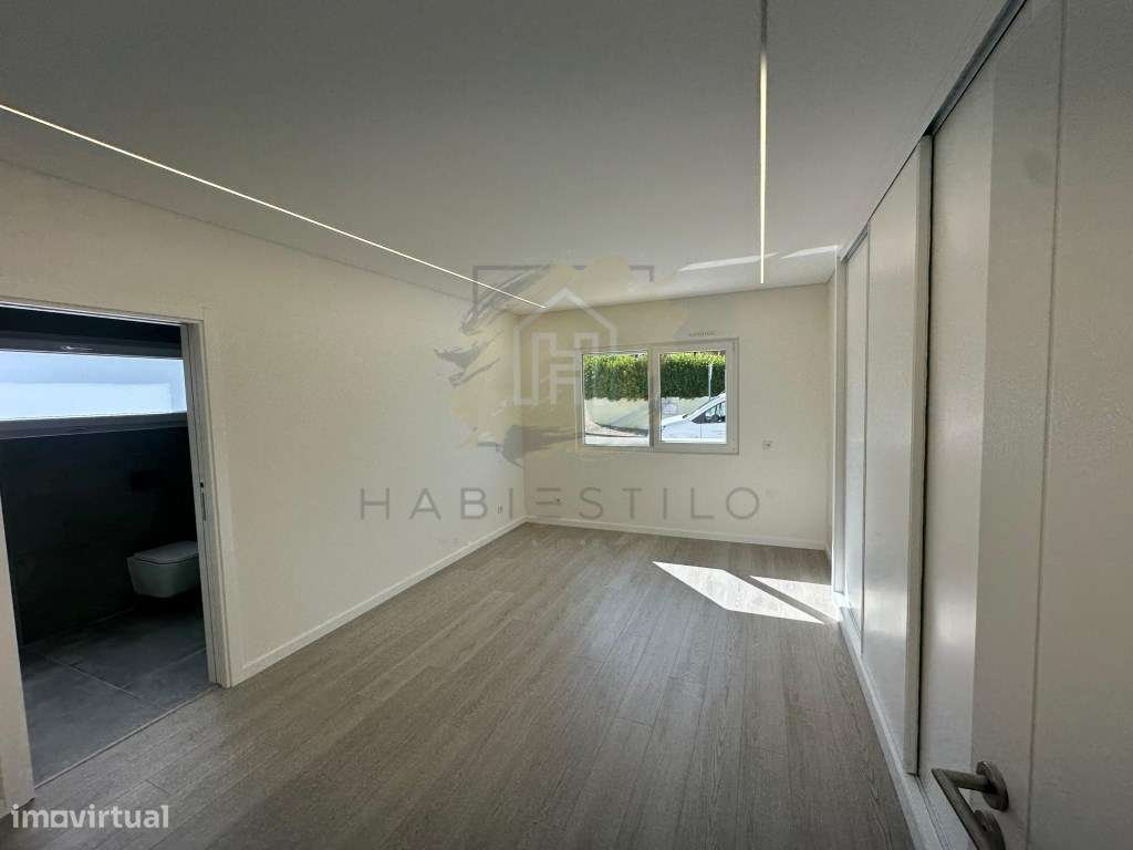 Luxuosa Moradia em Azeitão- Conforto e Elegância-22