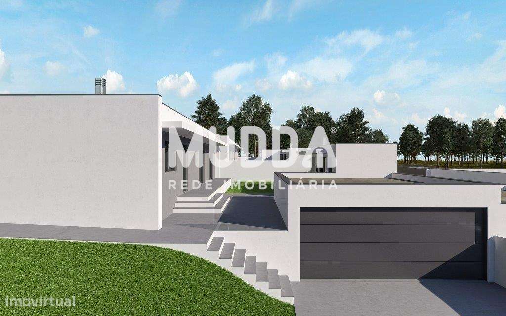 Moradia T3 térrea isolada em Travanca - Santa Maria da Feira-5