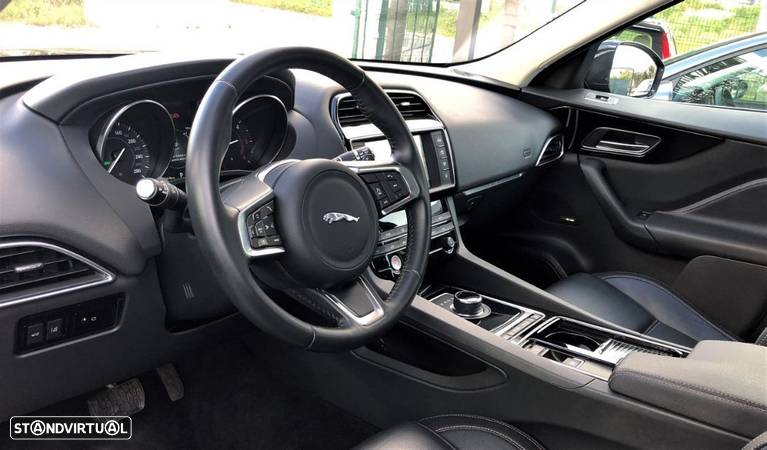 Jaguar F-Pace 2.0 i4D Portfolio AWD Aut. - 5