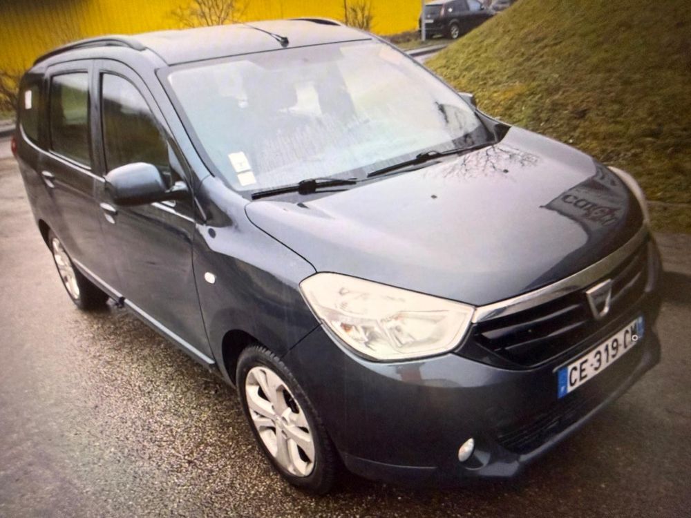 Dacia Lodgy dCi 110 Celebration 2012