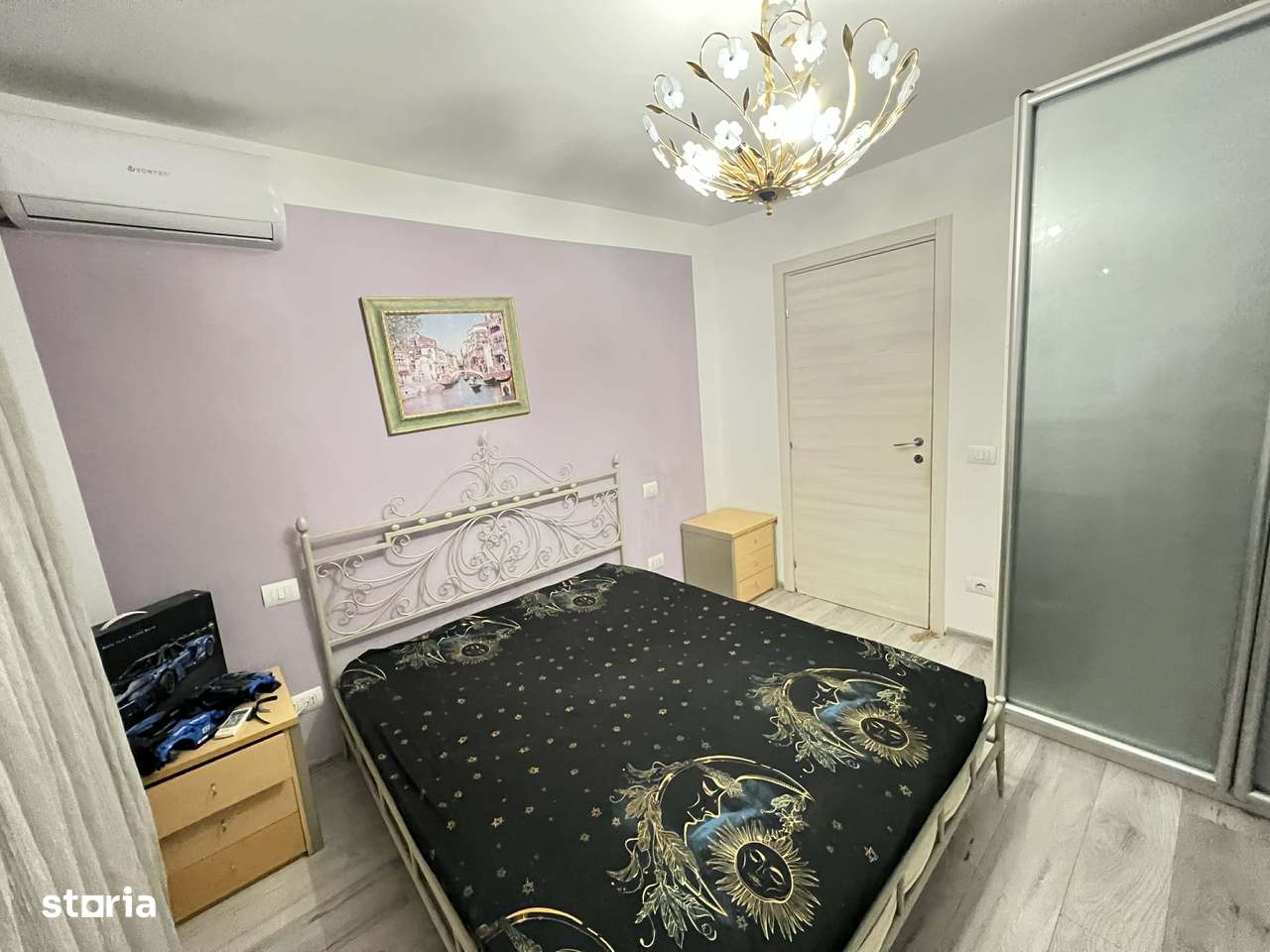 Inchiriere Camera in apartament cu 3 camere - Podu Ros - Imagine principală: 1/4