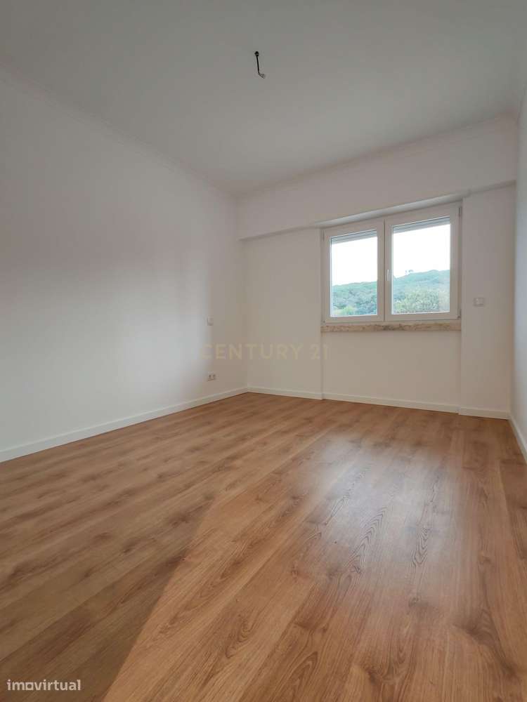 Apartamento T3 Totalmente Remodelado, São Domingos de Benfica. - Grande imagem: 3/15