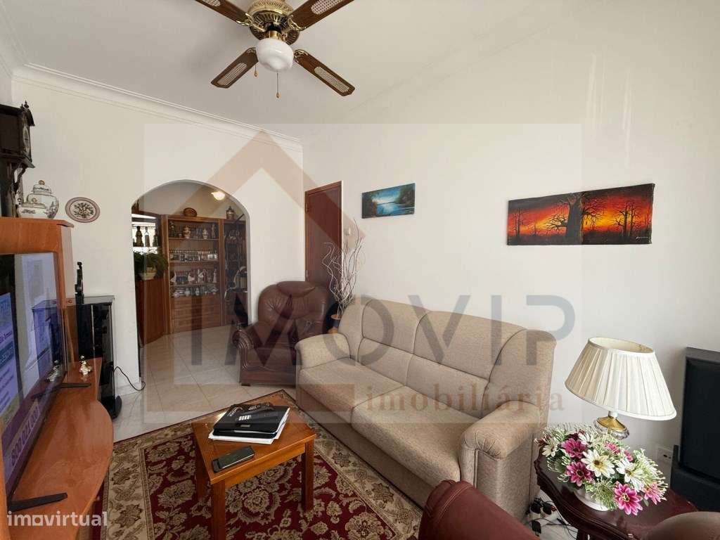 APARTAMENTO T3 NO LICEU EM SETUBAL-7