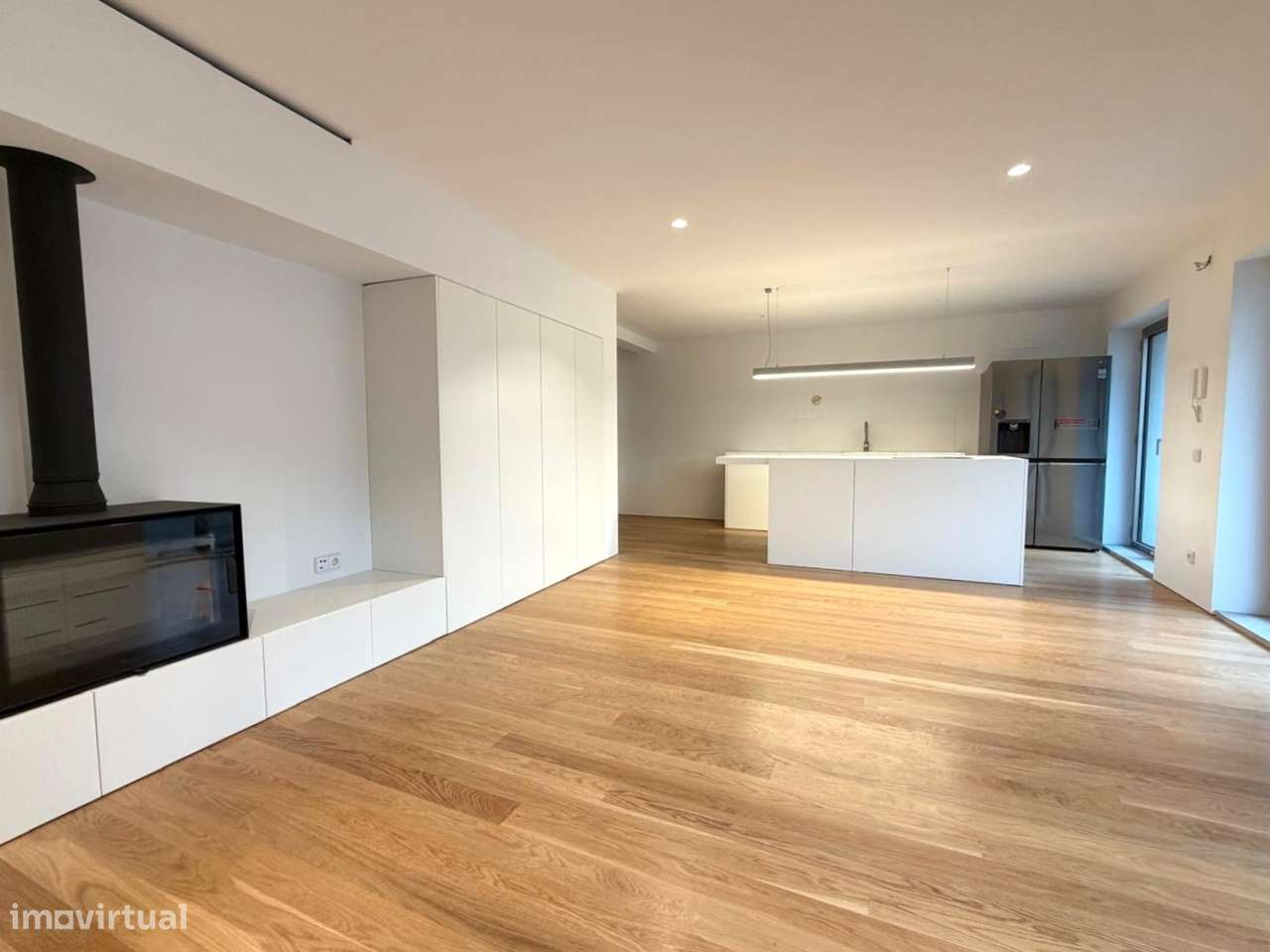 Moradia T3 remodelada no coração da Foz do Douro - Grande imagem: 3/40