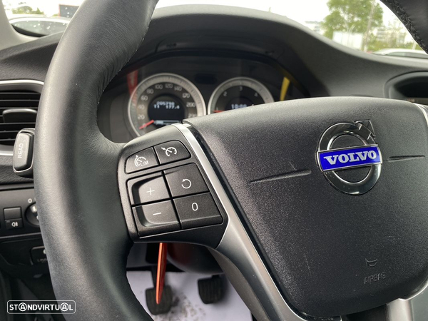 Volvo V60 1.6 D2 Drive Momentum Start/Stop - 25