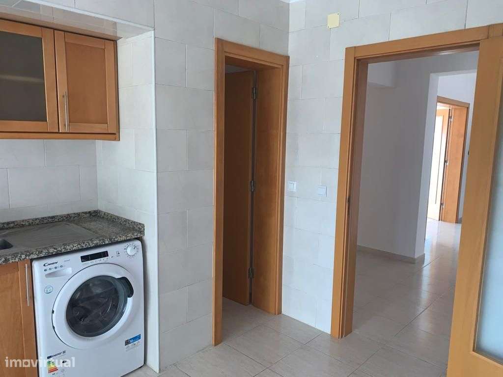 Apartamento T2 na Azambuja - Grande imagem: 4/14