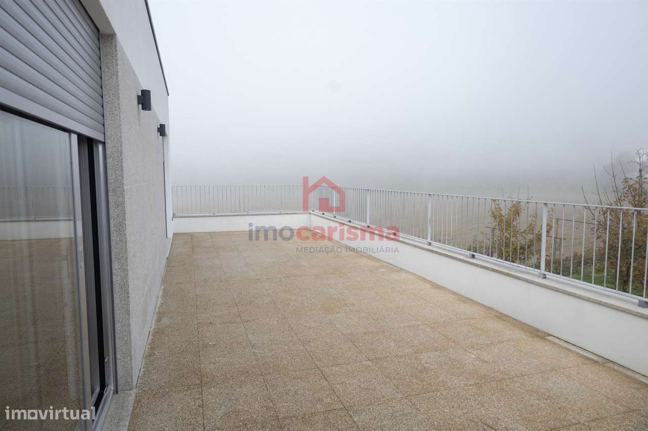 Moradia de Luxo T3 em Mancelos, Amarante-29