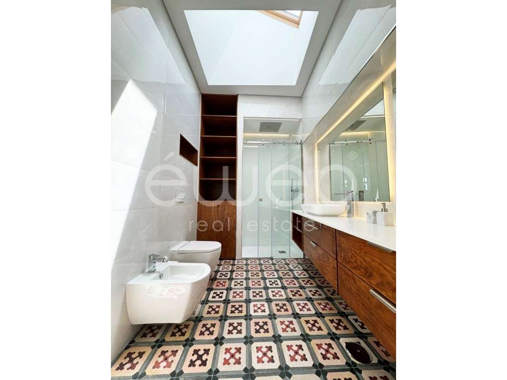 Penthouse T2 em plena Baixa de Setúbal-20