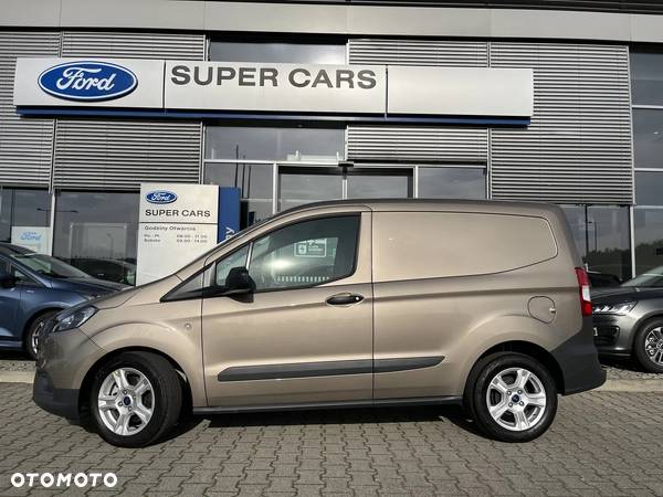 Ford Transit Courier - 3