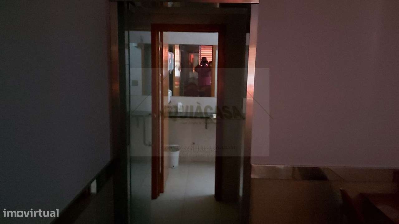 Cafe/restaurante Estabelecimento do ramo comercial-9