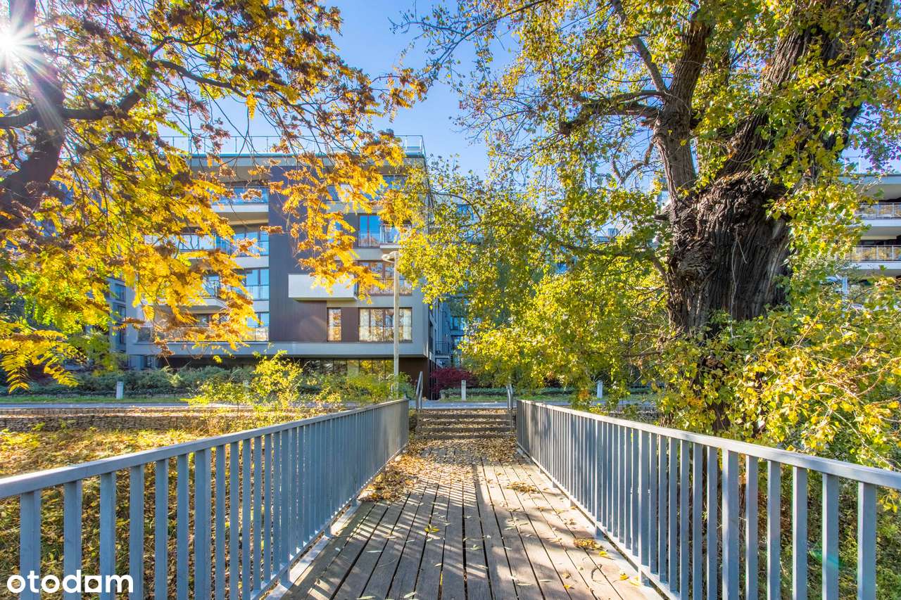 Nowoczesne 2 pokoje | widok na rzekę i zielone patio | centrum miasta-16