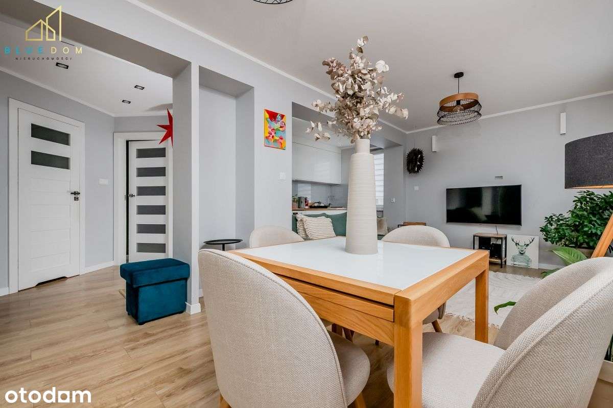 Duży taras. Dodatkowo miejsce postojowe.-4