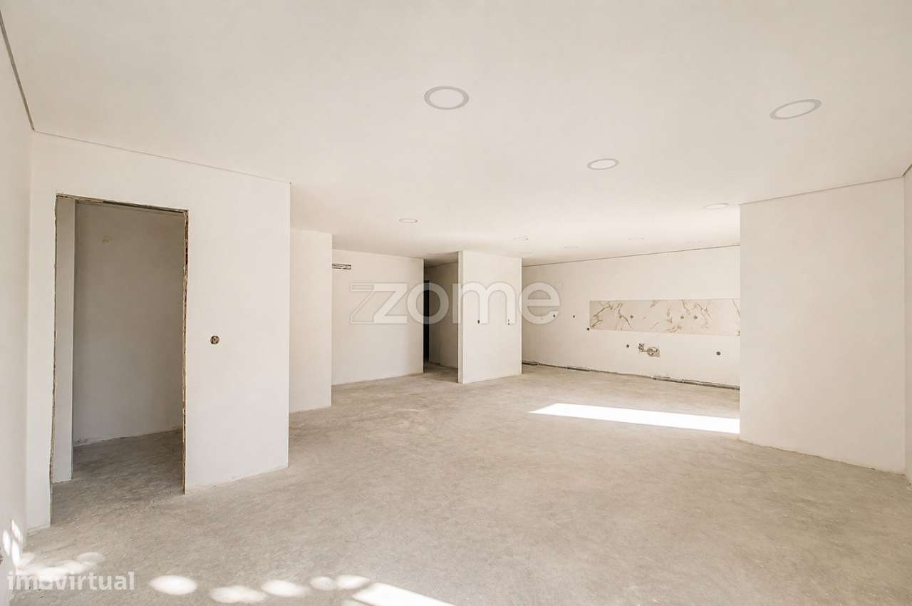 T3 Novo | Quinta da Flamenga | Vialonga | 3º andar | Suite e Garagem-10