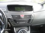 Citroën C4 Picasso 1.6 HDi Impress - 24