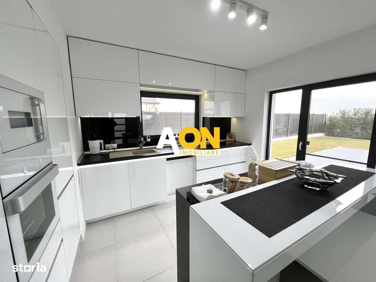 Casa individuala superfinisata, 3 camere, 2 bai,  500mp teren - Imagine principală: 4/20