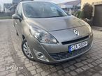 Renault Grand Scenic - 10