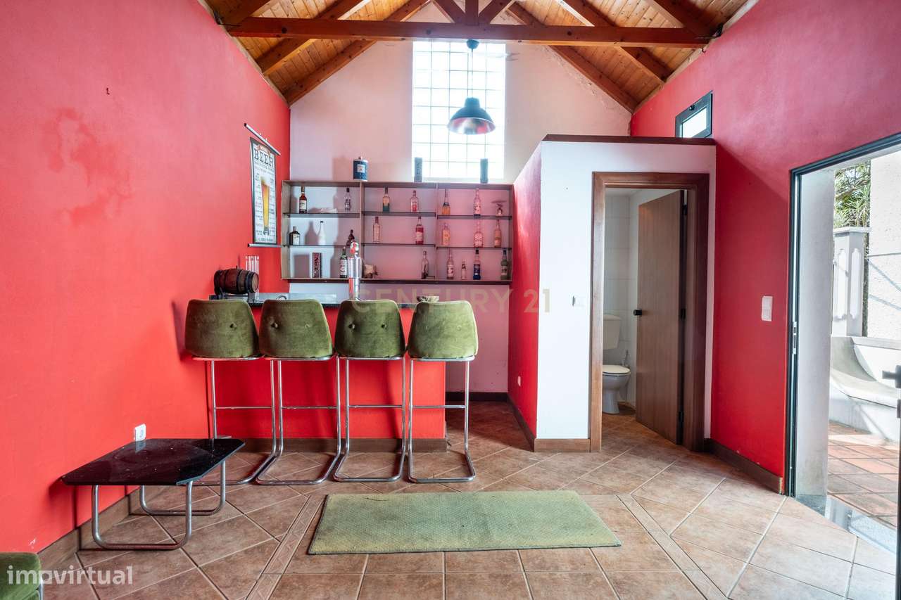 Uma casa com alma, espaço e muitas possibilidades nos Canhas, Ponta do-31