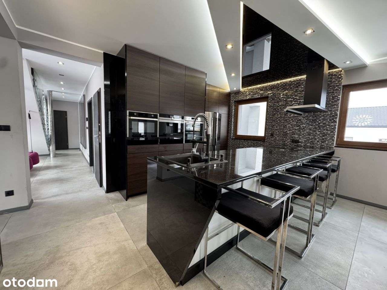 Nowoczesny do na sprzedaż, spokojna okolica, duża-1