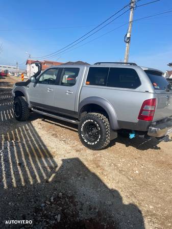 Ford Ranger XLT - 4