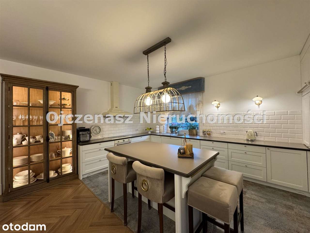 Luksusowy dom w Niemczu w klasycznym stylu - Pełny obrazek: 5/20