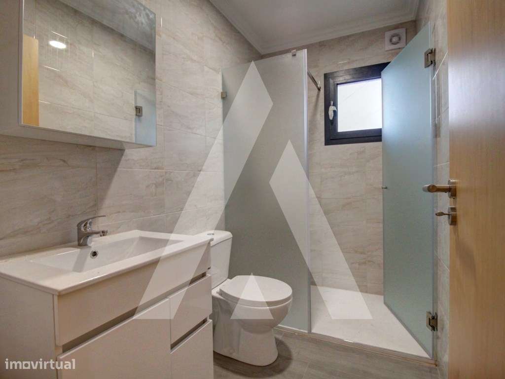 Moradia T2 na Amoreira do Repolão-27