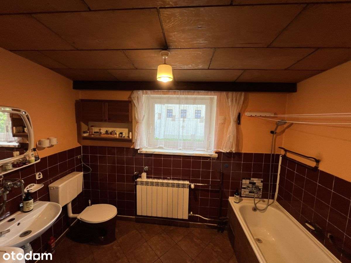 Dom w centrum Żywca z powierzchniami sklepowymi-5