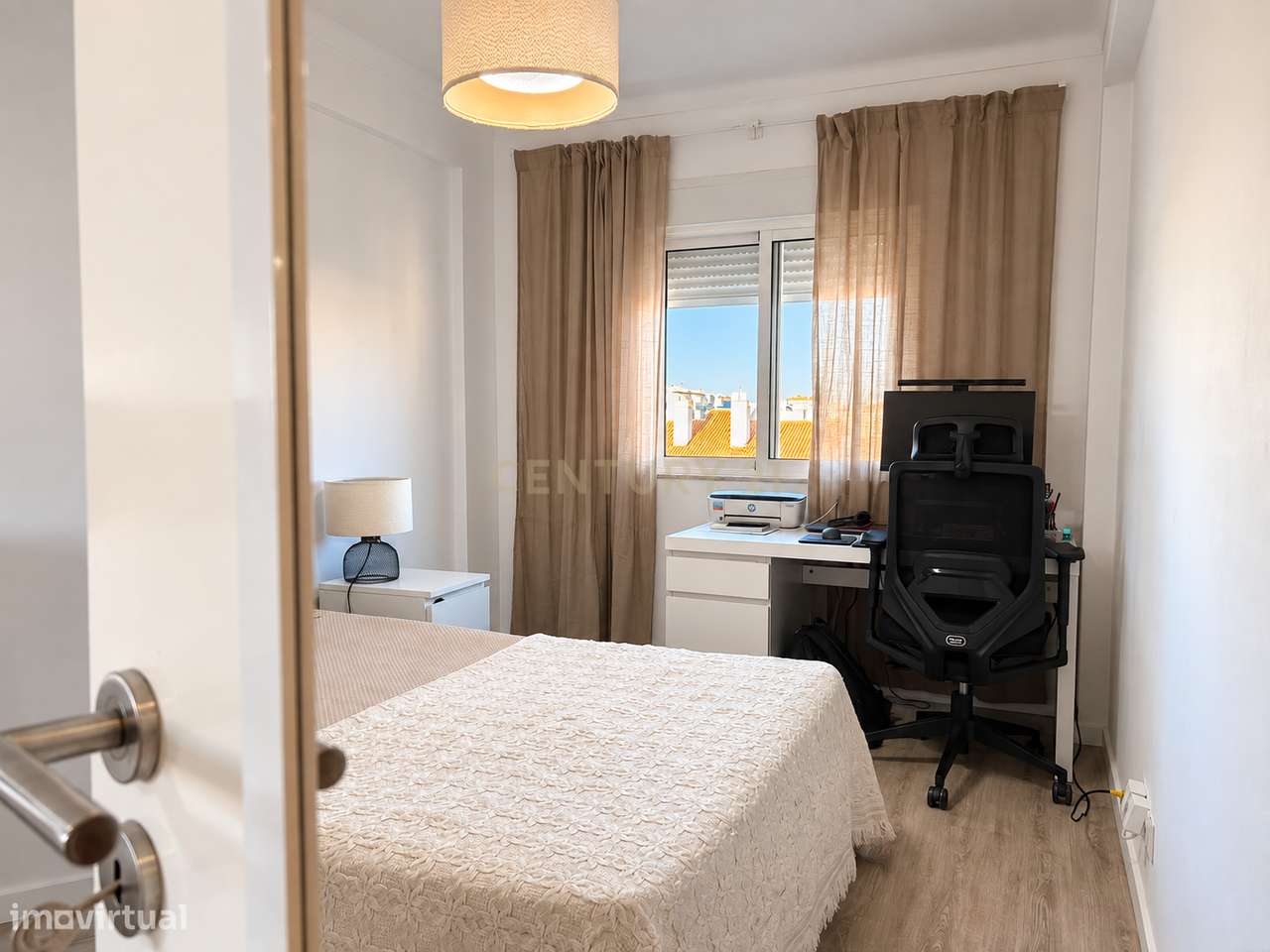 Apartamento T1 Renovado-6