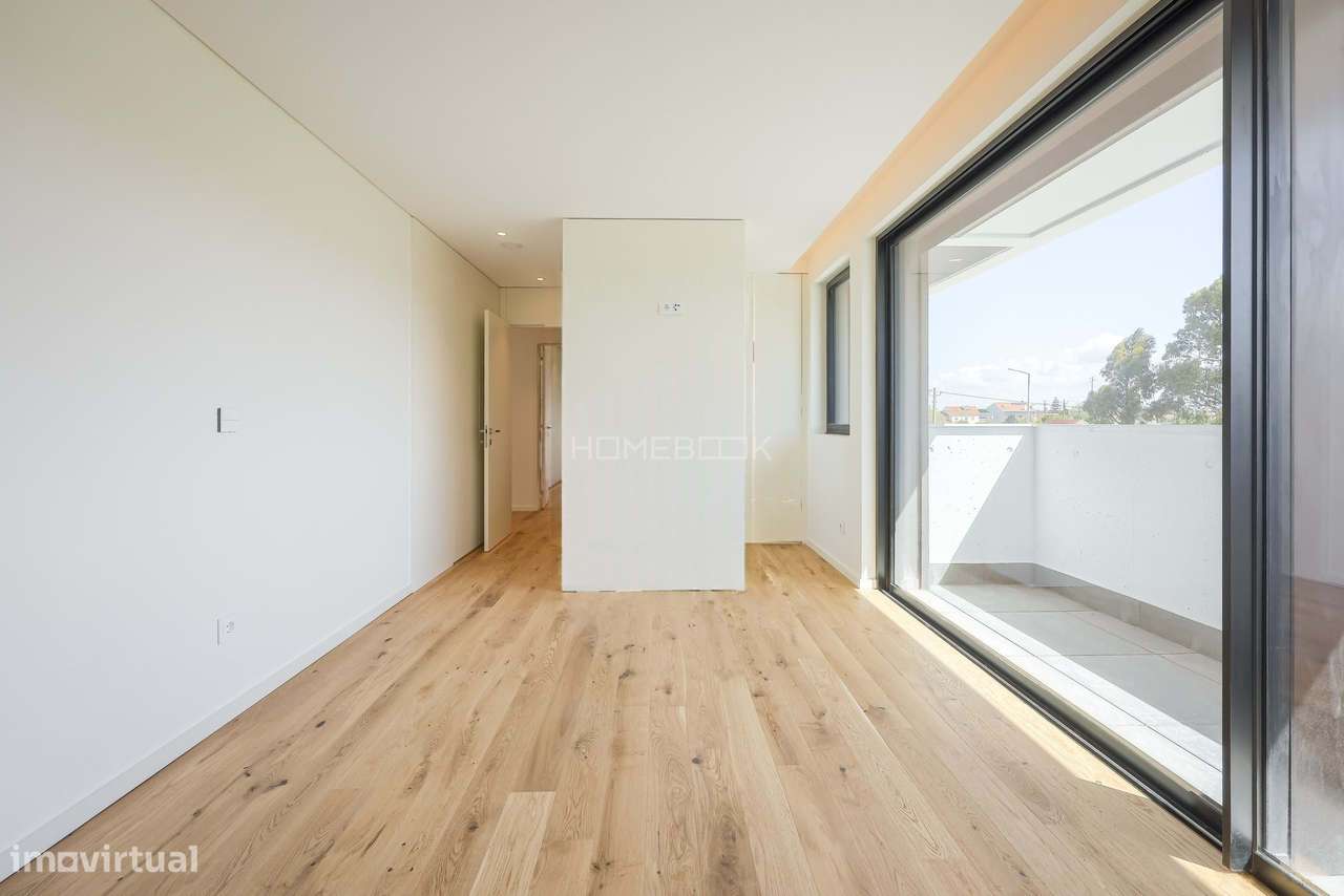 T3 em Aveiro com  Master Suite, Closet e Varanda em todas as divisões-4