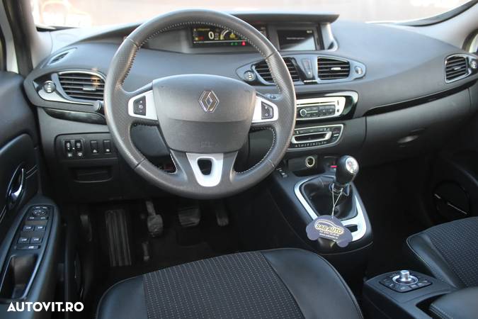 Renault Scenic ENERGY dCi 130 BOSE EDITION - 6