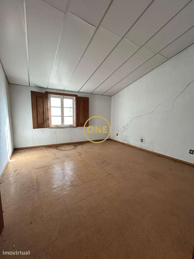 Excelente Moradia T5 em Salvaterra de Magos-34