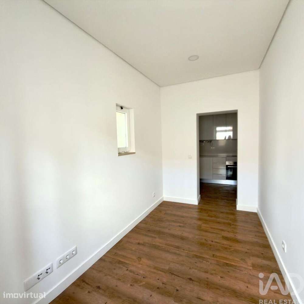 Apartamento T1 em Alcântara de 41,00 m2 - Grande imagem: 2/28