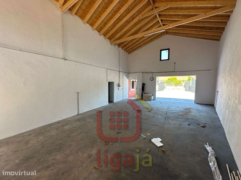 Moradia T4 de Excelência em Ourém-25