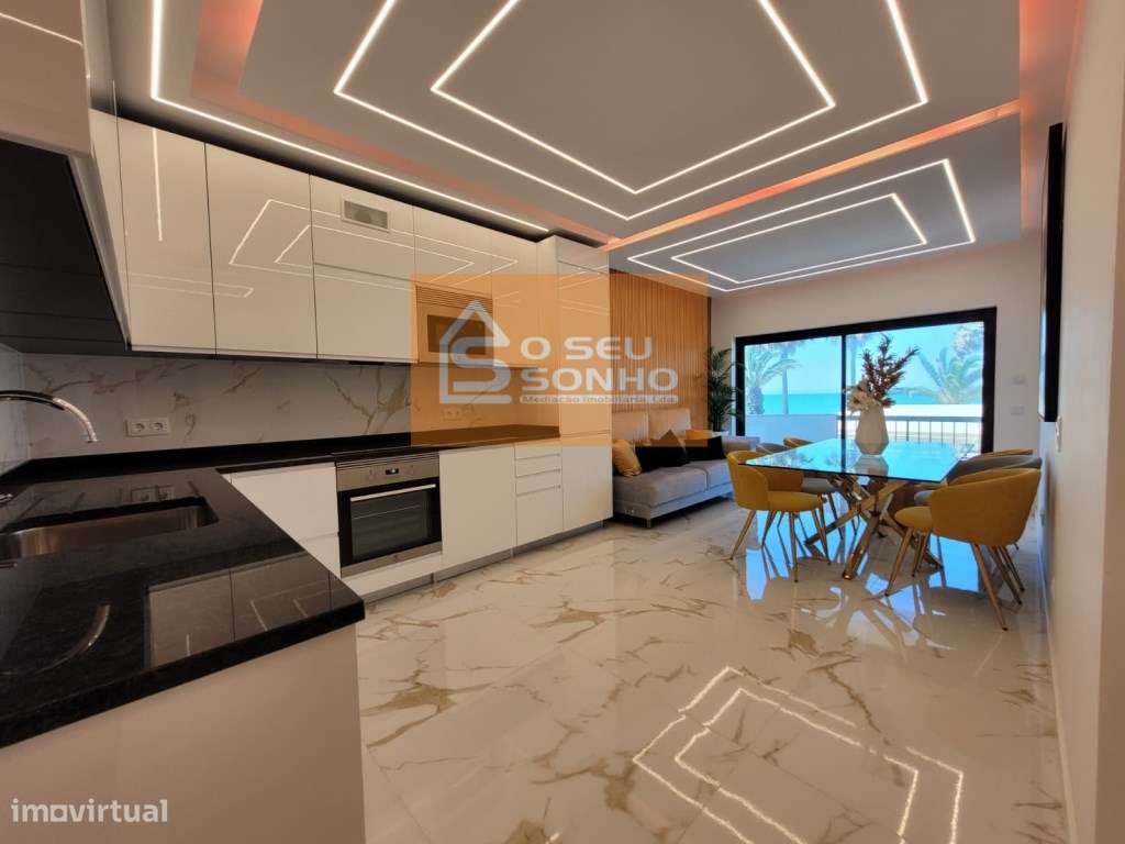 Apartamento T3 na primeira linha de mar em Quarteira-2