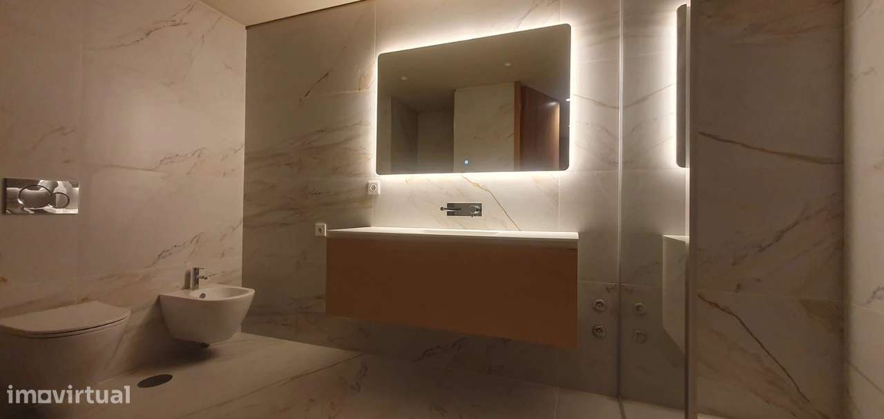 T2 De Luxo - Próx. Colégio Int. Julio Dinis, Paranhos, Porto-9